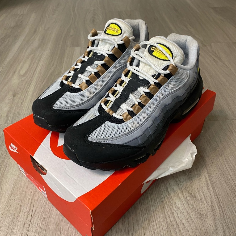 Nike Air Max 95 Black Gray Sneakers